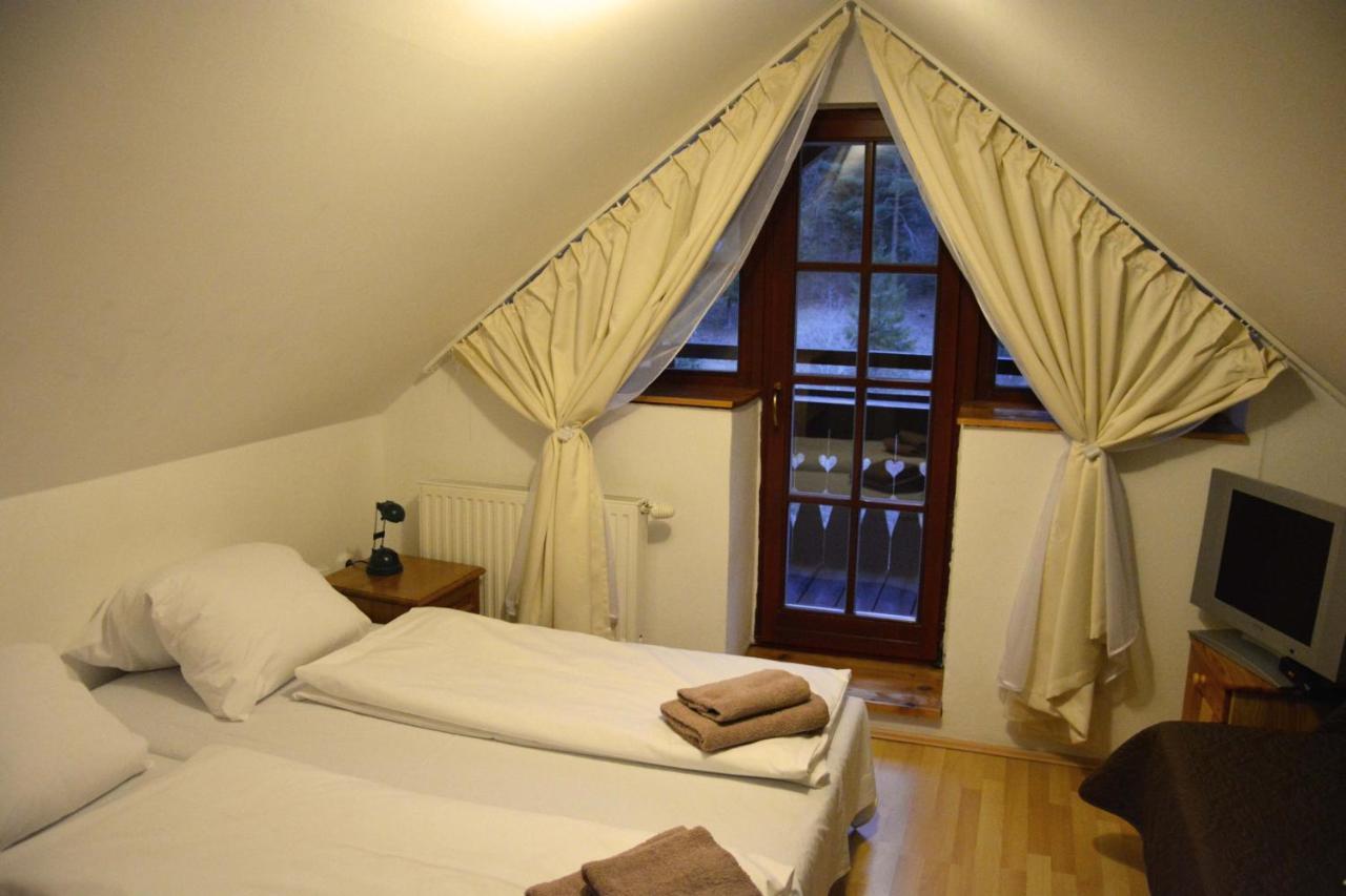 Penzion Dinda Stará ľubovňa Buitenkant foto